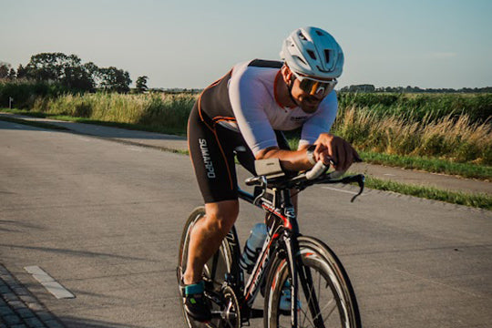 The Ultimate Guide to Triathlon Aero Helmets: Speed, Safety, and Smart Choices in 202