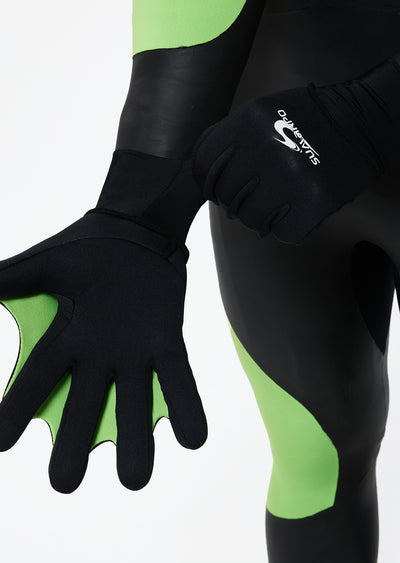 webbed swim gloves